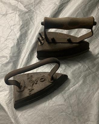 Antiquariato ferri da stiro vintage