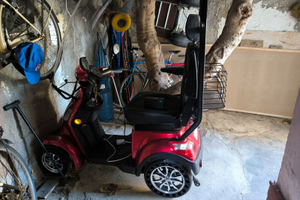 Scooter Motorino Anziani ancora in garanzia