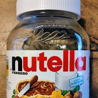 Barattolo VUOTO Nutella. 