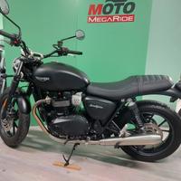 TRIUMPH STREET TWIN NERO OPACO