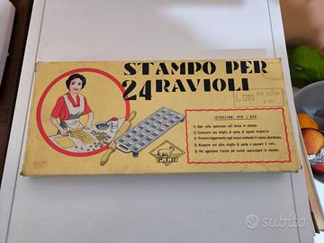 Stampo per ravioli vintage