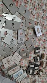 Lotto Materiale Elettrico Vintage anni '60/'70 - P