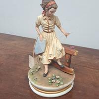 Statua in Porcellana Lenci - Bambina con Aquilone