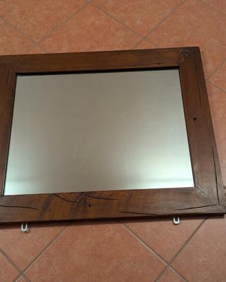 Specchio in legno rustico