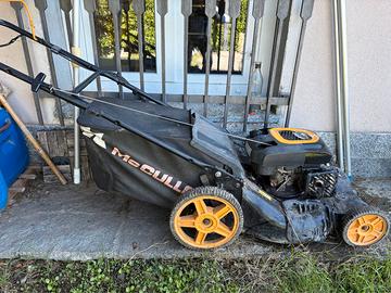 Tagliaerba semovente Mac Cullock