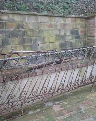 Ringhiere ferro battuto