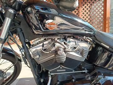 Harley-Davidson Softail Blackline - 2011