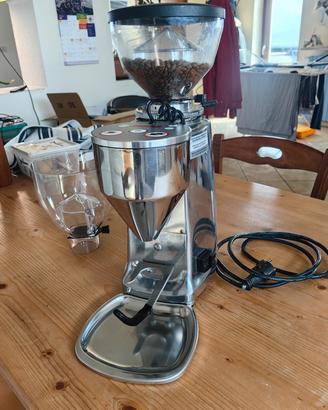 Macina caffè professionale