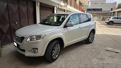 RAV4 - 2.2 - D-4D   "PERFETTA"