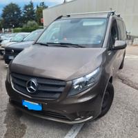 Mercedes vito (con camperizzazione artigianale)