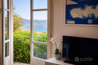 Vill indip vicino a tutti i servizi e al mare