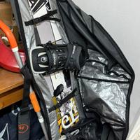tavola per snowboard e scarponi