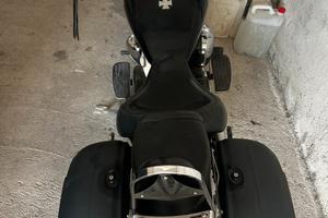 Yamaha xvs 1300A. 2009
