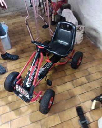 go-kart a pedali

