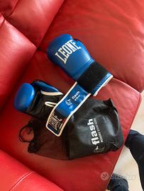 Guantoni Leone 10 OZ misura M. NUOVISSIMI 30 euro