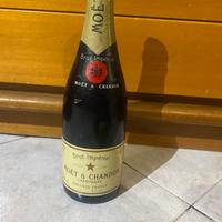 Bottiglia moet chandon