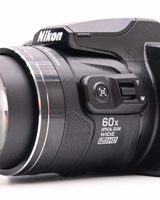 Nikon Coolpix B600 compatta Zoom 60x