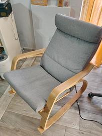sedia a dondolo IKEA POÄNG