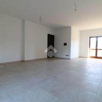 4 LOCALI A MONTALTO UFFUGO