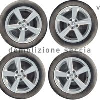 04 CERCHI e Gomme 16 pollici volvo v40