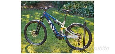 eMtb Husqvarna MC2 dell'agosto 2024 con 1400 km M