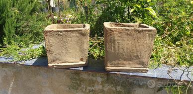 2 vasi antichi in terracotta