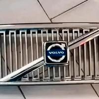 Mascherina griglia calandra volvo