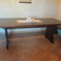 Tavolo in legno