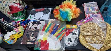 Stock accessori vari di carnevale