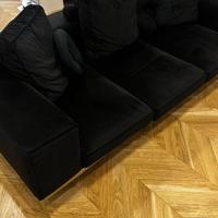 Divano 3 posti + 2 pouf