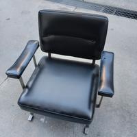 poltrona pelle schitolli Mantova modernariato 