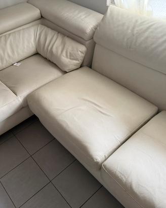 Divano angolare beige