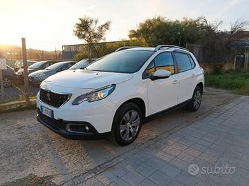 Peugeot 2008 BlueHDi 100 Active
