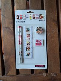 Ufficializzato il set scolastico delle Spice Girls