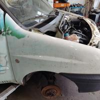 Parafango destro FIAT DOBLO del 2002