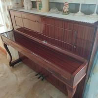 Pianoforte verticale