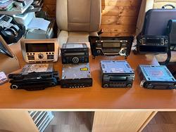 Autoradio di auto di vari modelli qashqai tiguan g