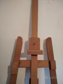 cavalletto tre piedi 