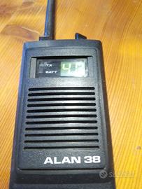 Ricetrasmettitore CB portatile CTE modello ALAN 38