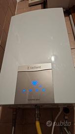Scaldabagno Vaillant turboMAG plus low NOX