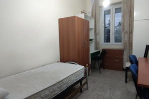 1 camera singola in zona centrale