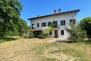 CASA INDIPENDENTE A AZZANO D'ASTI