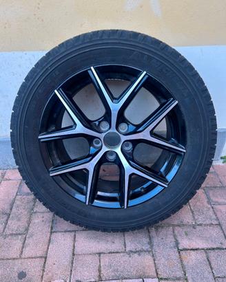 cerchio con gomma scorta toyota rav4   235-55 R18