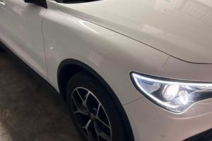 Stelvio 210cv aut full valuto permuta