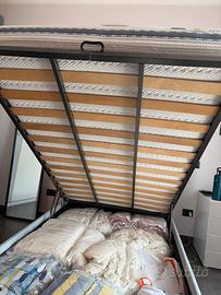 Letto con contenitore