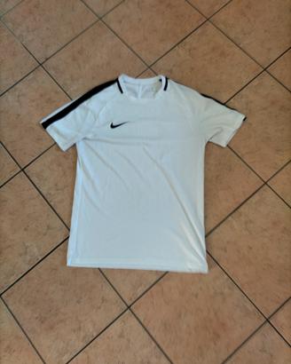 maglia nike dri-fit bianca 