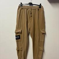 Pantaloni disclaimer