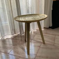 Tavolinetto in legno dipinto