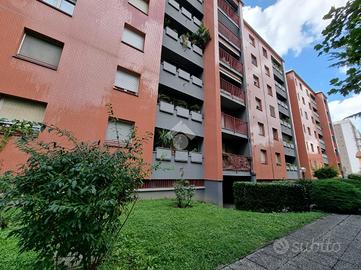 2 LOCALI A MILANO
