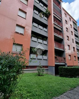 2 LOCALI A MILANO